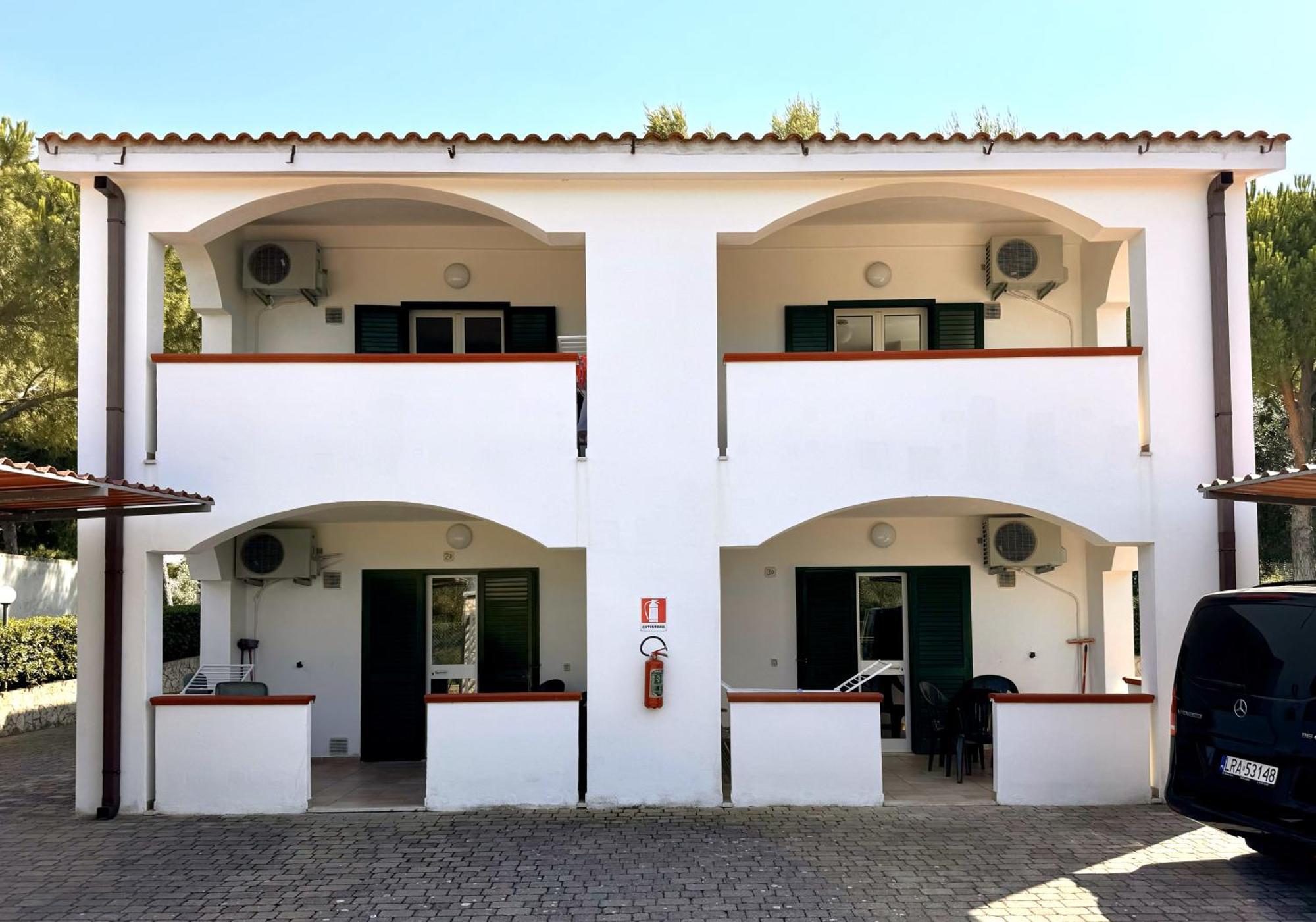 Villaggio Idra Residence Вьесте Экстерьер фото